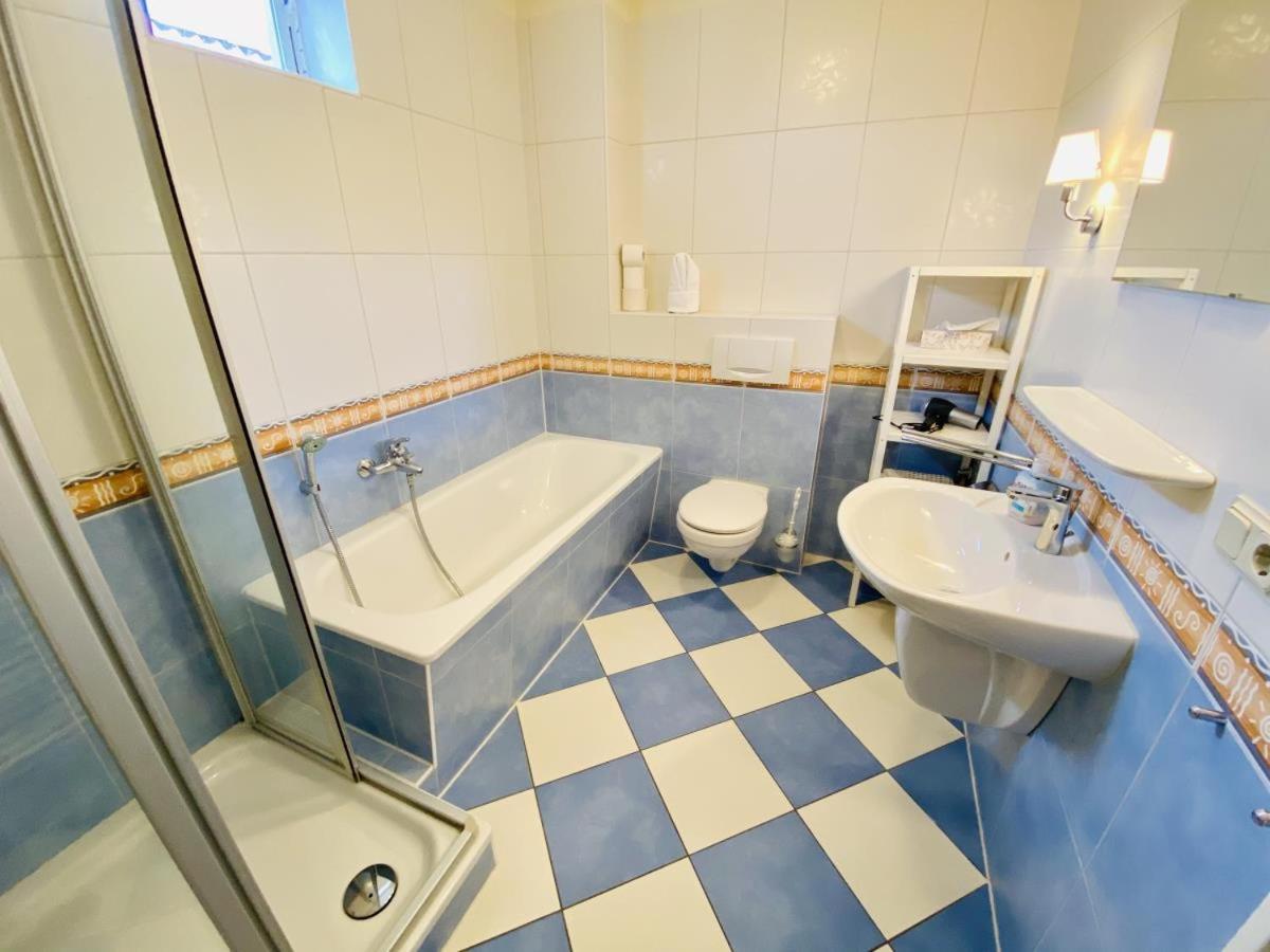 Ferienhaus Jan Rostock Extérieur photo